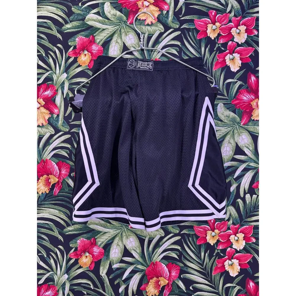 Vintage 20s Tag Nike Diamond Black Shorts Size L 14/16 Youth
